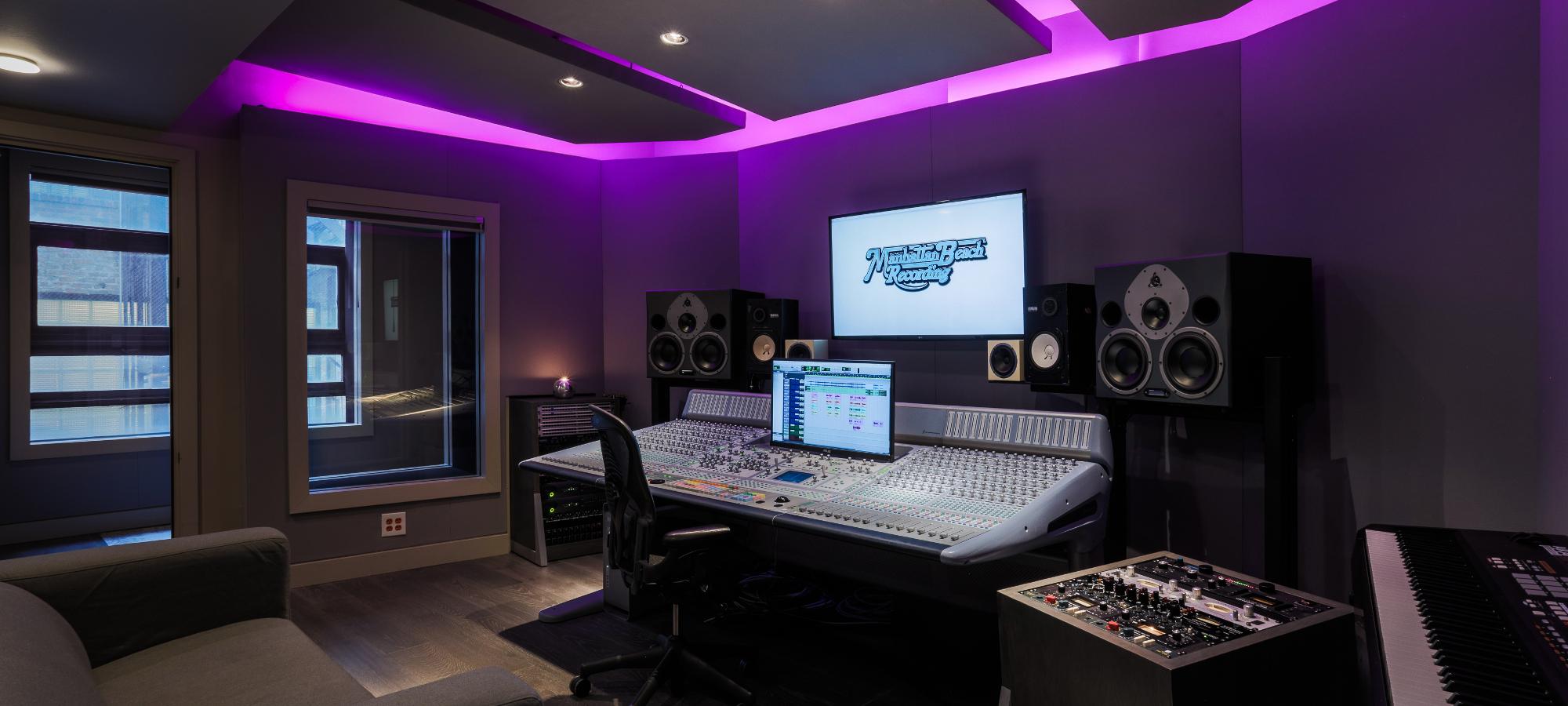 Wide daylight view of Studio F.